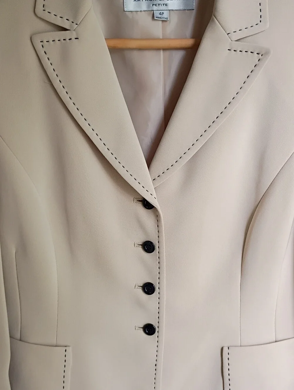Tahari Arthur S Levine Petite Blazer And Skirt Suit Size 4P - Picture 3 of 10